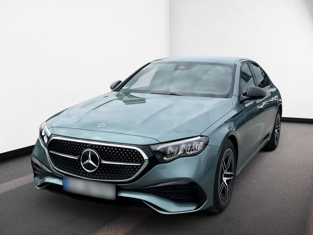 Mercedes-Benz E trieda Sedan