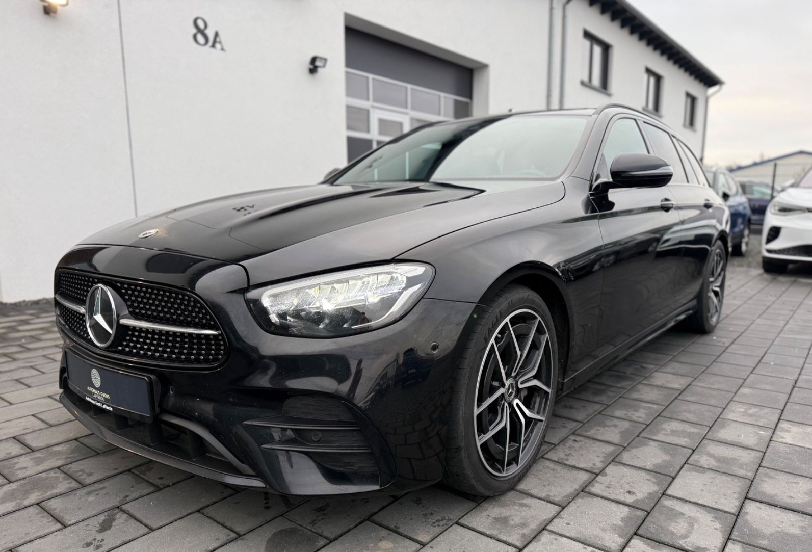 Mercedes-Benz E trieda Sedan