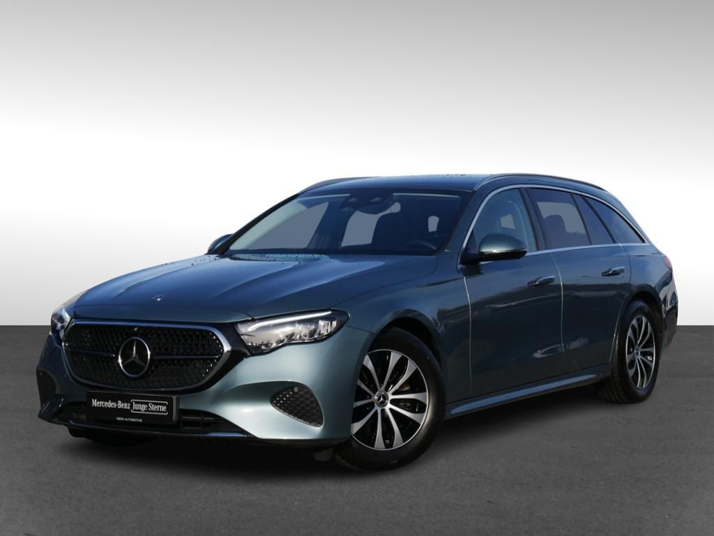 Mercedes-Benz E trieda Sedan